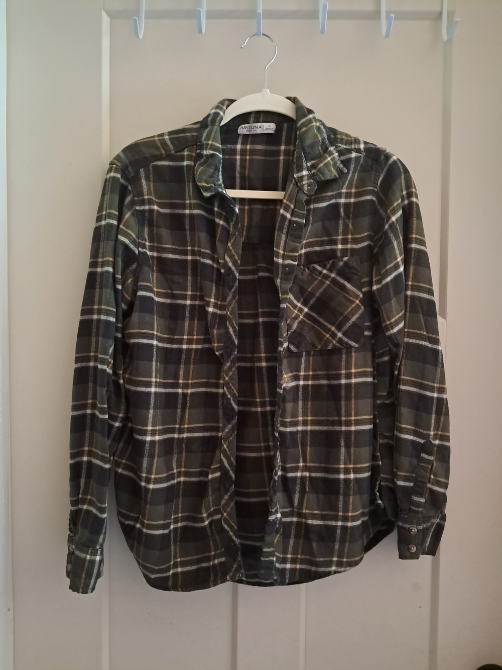 Arizona Jean Company Olive Green Plaid Button-Down Shirt